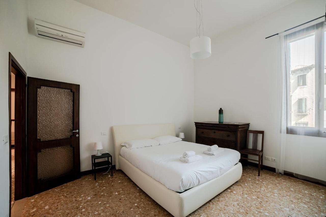Ca' Luciano, Wonderful View Apartman Velence Kültér fotó